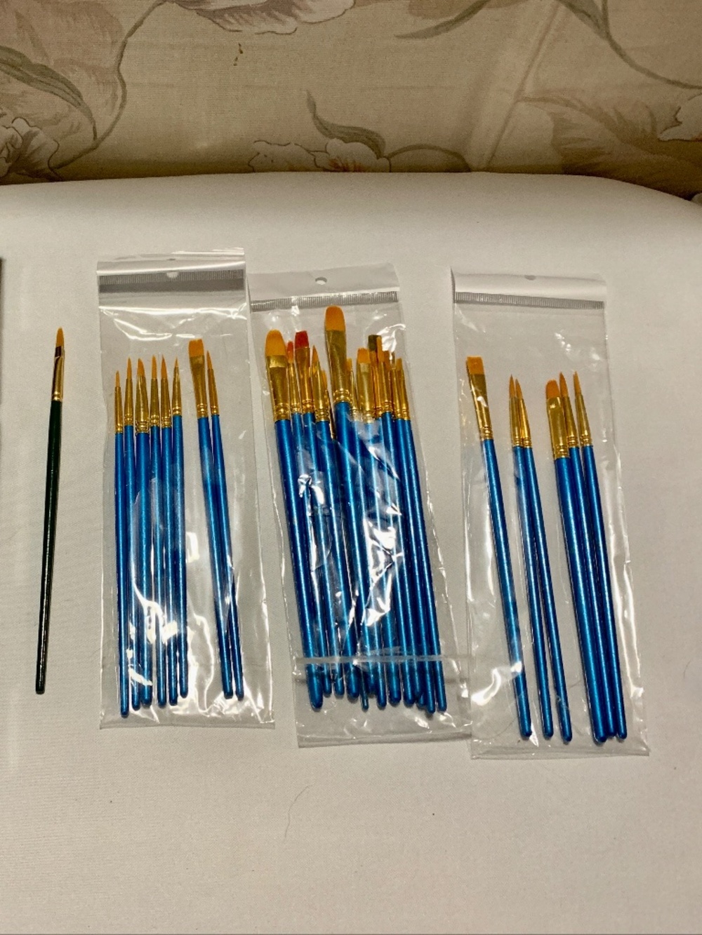 Lot of Twenty-Eight (28) Assorted Nail (Paint) Brushes w Box - Some Are Numbered